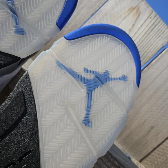 Retro 5 stealth - Picture 2 of 9